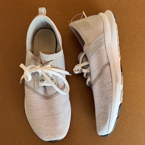 Women's Gray New Balance Athletic Shoes - Picture 2 of 4